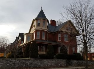 18 Stock St APT 2, Hanover, PA 17331