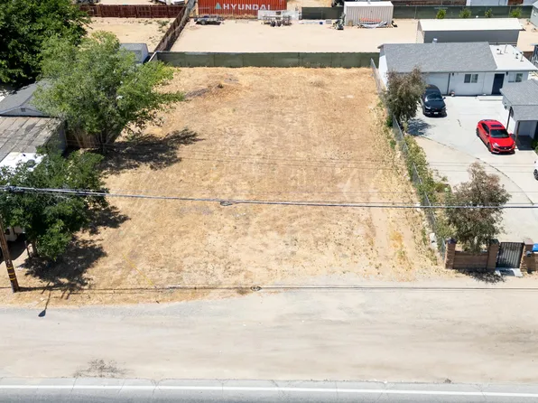 30 Stw Vic Ave E #L4, Lancaster, CA 93535