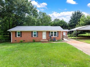 23 Randall St, Williamston, SC 29697