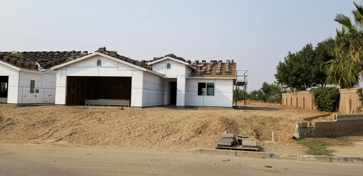 540 Blossom Dr photo 1