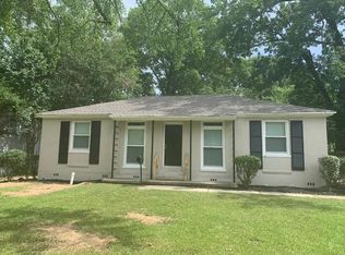 305 Broadmoor Dr, Jackson, MS 39206
