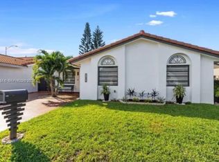 11450 SW 75th Ter, Miami, FL 33173