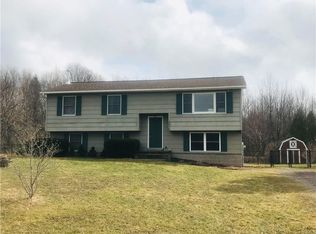 2458 Putnam Rd, Ontario, NY 14519