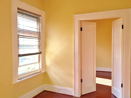 Rented by Sunrise Real Estate | media 8