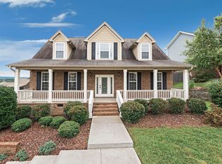 7922 Burgundy Cir, Chattanooga, TN 37421