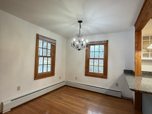 43 Dublin Rd, Falls Village, CT 06031