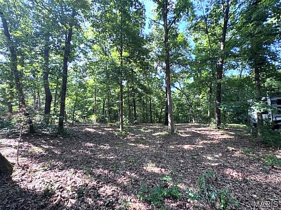 4th image of 43121 Deerview Dr
