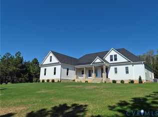 1554 Smokey Ridge Rd, Maidens, VA 23102