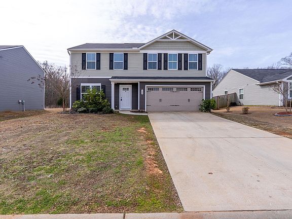 2nd image of 124 Barrington Creek Rd