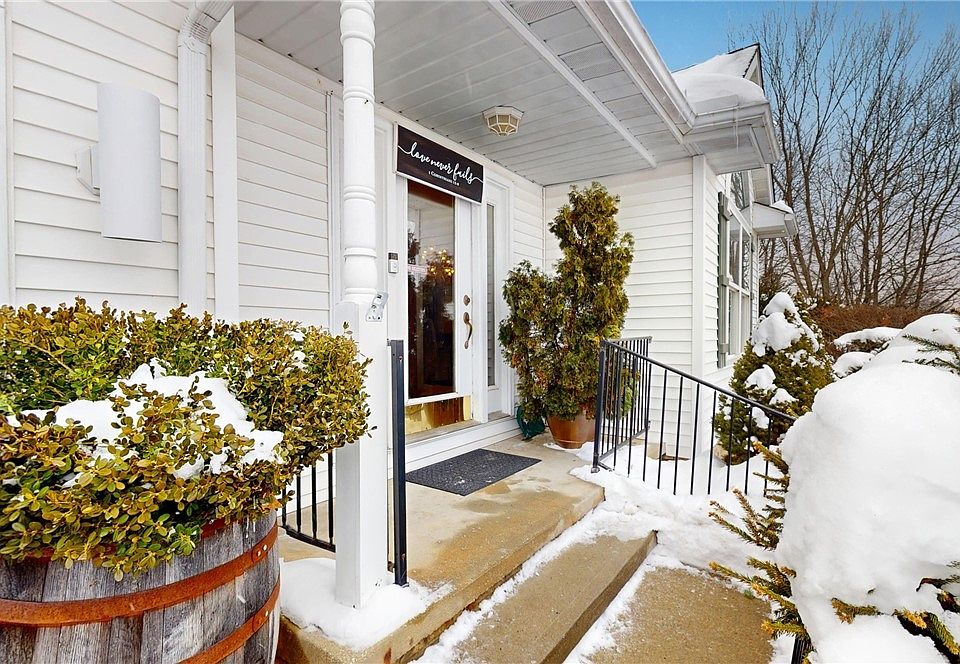 26487 Buckthorn Rd, Bedford, OH 44146 | Zillow