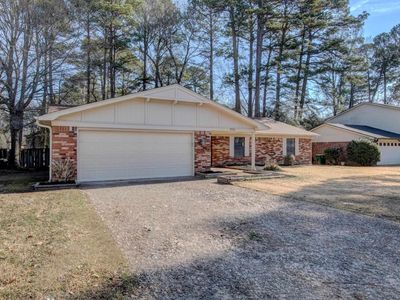 9715 Grapevine Dr, Little Rock, AR, 72210