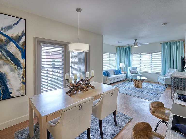 M2 Apartments — Photo 6
