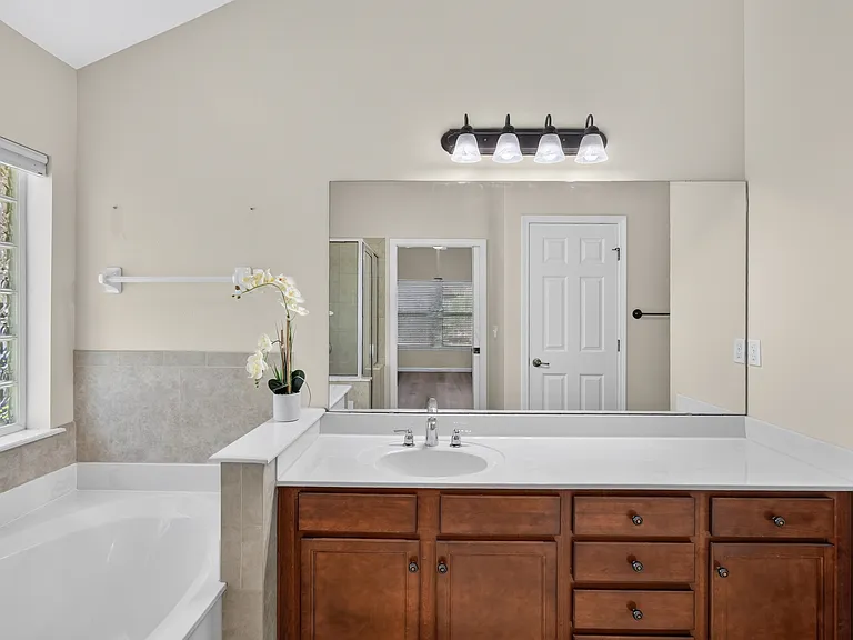 73 Durango Dr — Photo 29