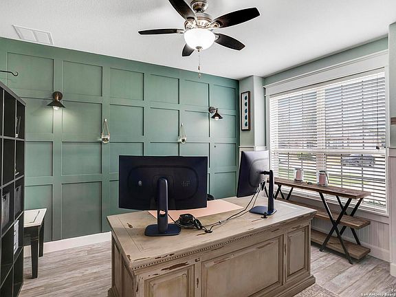 5th image of 3754 Tumeric