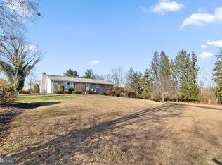2563 Shelly Rd, Harleysville, PA 19438