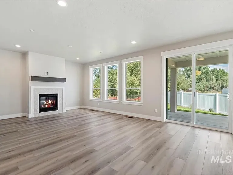578 Hidden Mill Ct — Photo 7