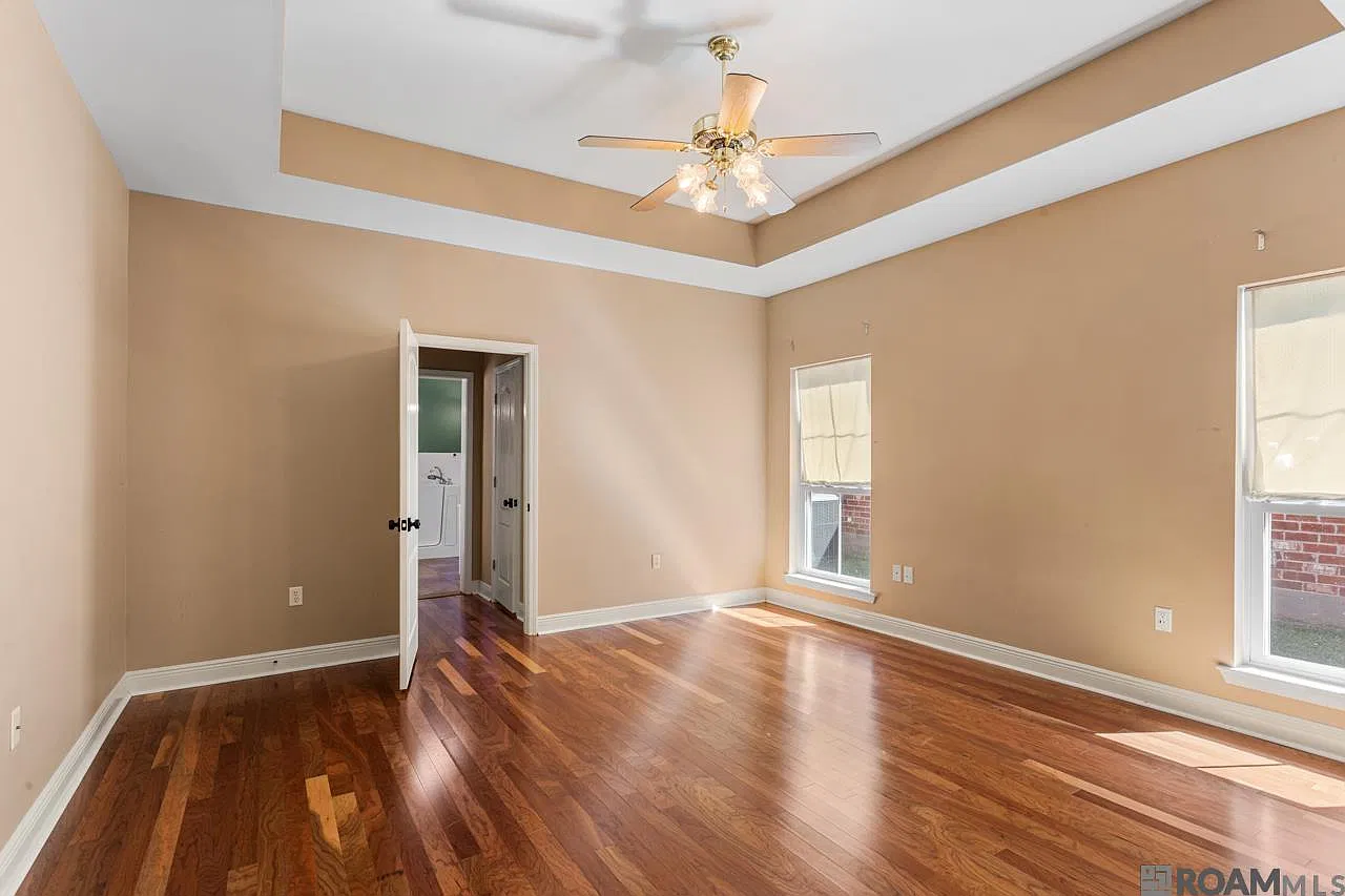 3 bed, 1875 sqft, $2,500 — Photo 4