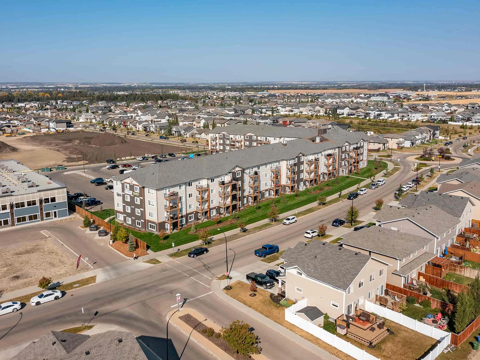Timber Pointe Apartments — Photo 2