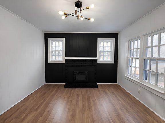 2nd image of 2641 Southside Rd