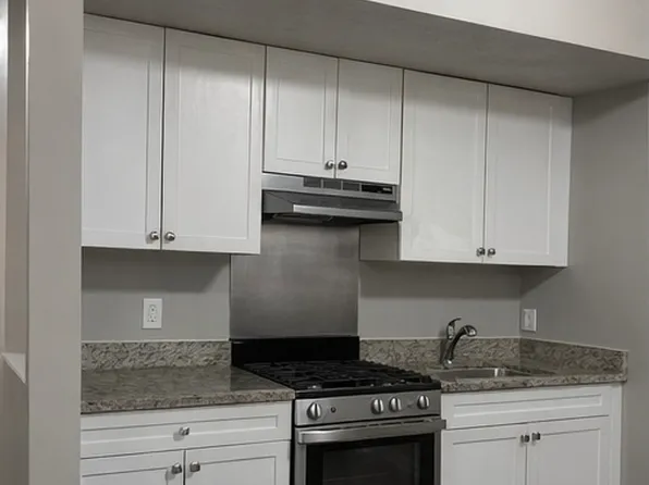 65 Shawmut St #2, Chelsea, MA 02150