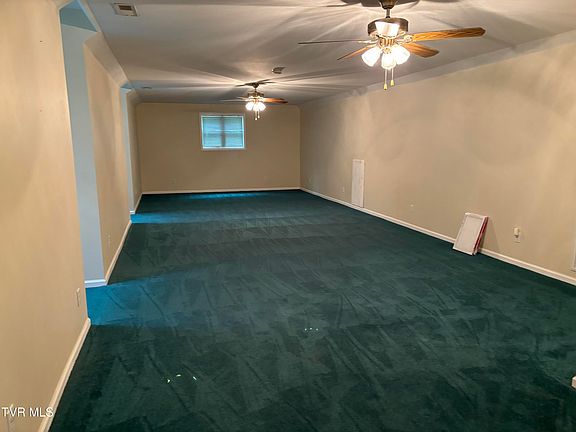5th image of 969 Laurelwood Ln