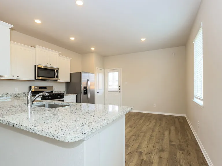 15643 Plum Brook Dr — Photo 6