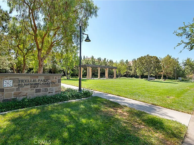 59 Bay Laurel — Photo 32