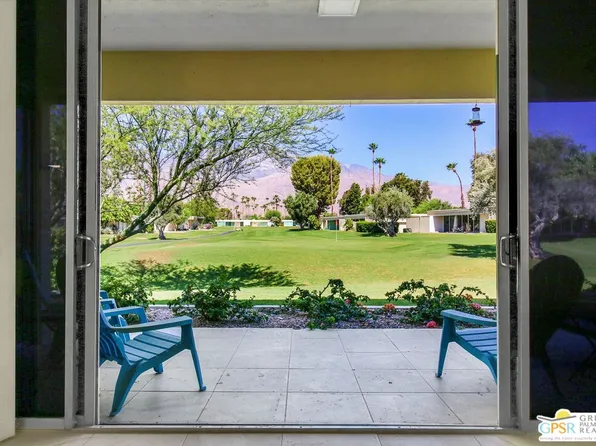 68 Lakeview Dr, Palm Springs, CA 92264