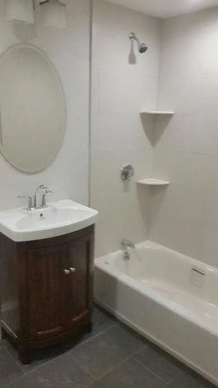 4 bed, $5,400 — Photo 4