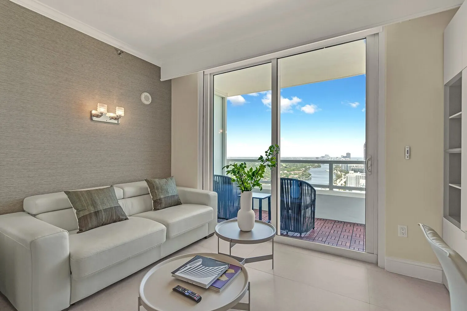 Studio, 1.0 bath, 538 sqft, $10,353 — Photo 1