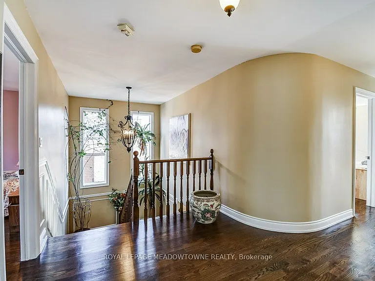 591 Lakeside Ave — Photo 17