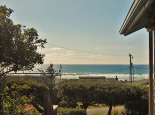 1906 NW Cruiser St, Waldport, OR