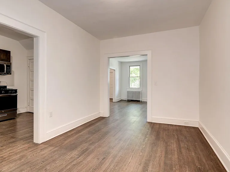 2413 Minnesota Ave SE — Photo 8