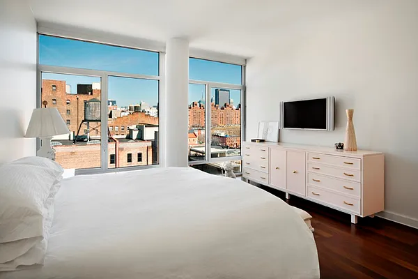 Sold by Corcoran | media 18