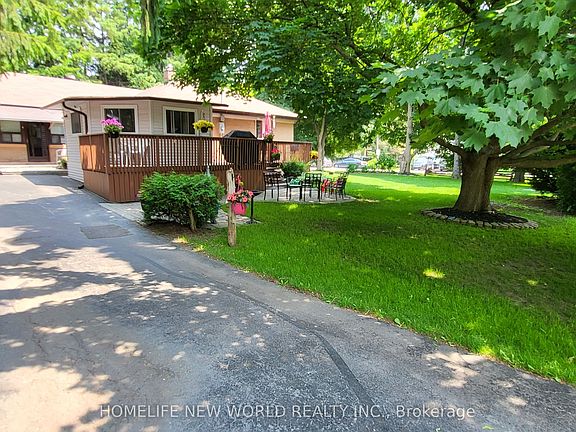 3rd image of 12 Riverview Rd S