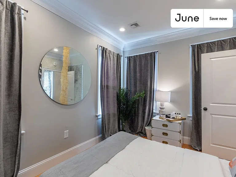 33 N Margin St — Photo 15