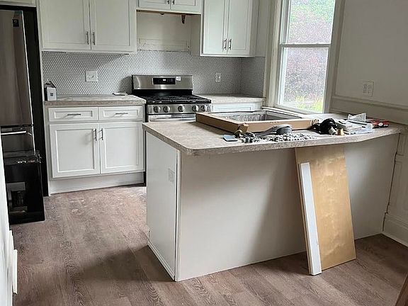 3rd image of 17 Southampton St #11419217
