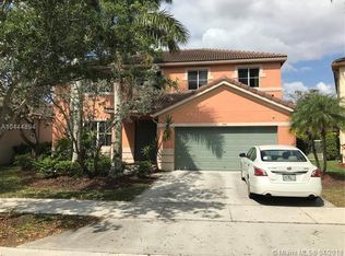940 Tulip Cir, Fort Lauderdale, FL 33327
