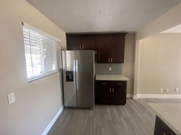 Belleview (7305)