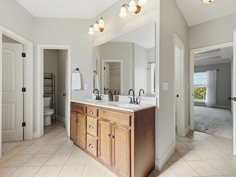 723 Windrush Loop — Photo 13