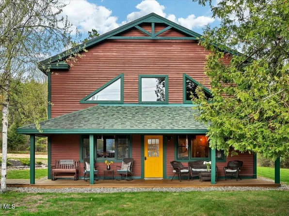 8 Red Wing Road, Adirondack, NY 12808