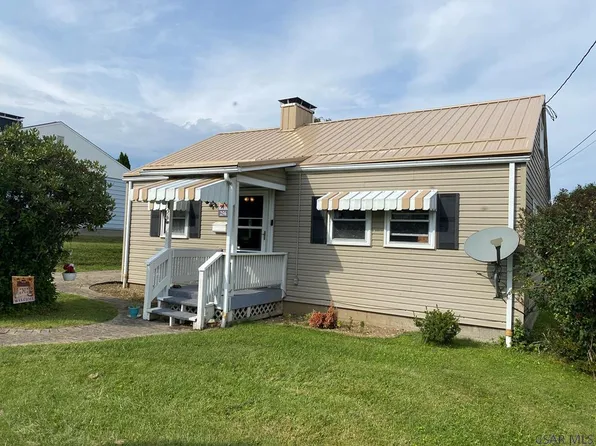 256 Cinema Dr, Johnstown, PA 15905