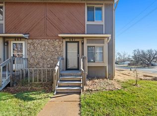 1530 N Smith Cir Unit 601, Wichita, KS 67212