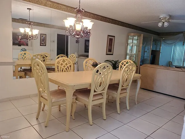 2604 Woodgate Ln — Photo 4