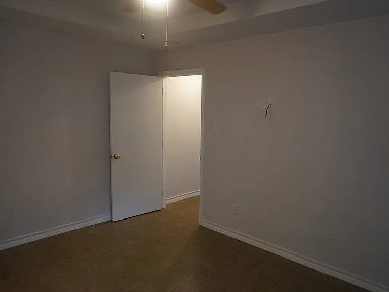 1306 N Moorefield Rd — Photo 12