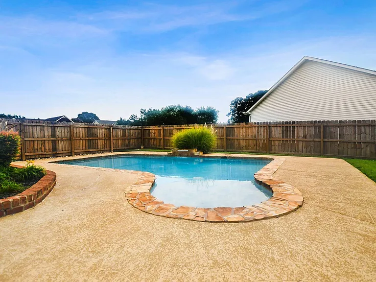 3378 Poplar Hl — Photo 23