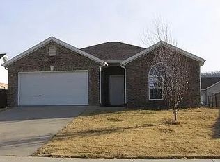 3327 Grainger Cir, Springdale, AR 72764