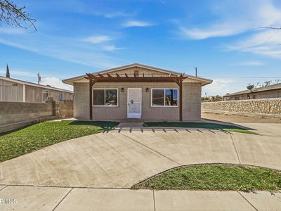 133 Fourth, Sunland Park, NM, 88063