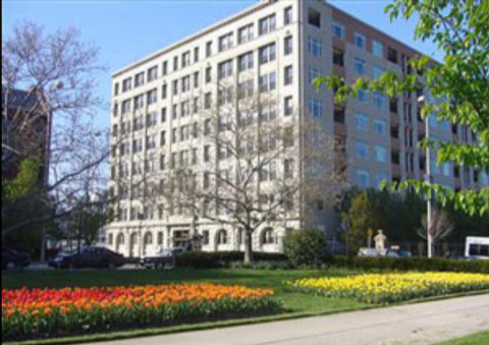 1st image of 400 Pike St Unit 905