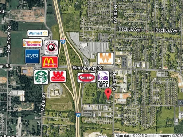 528 N 40th St, Springdale, AR 72762